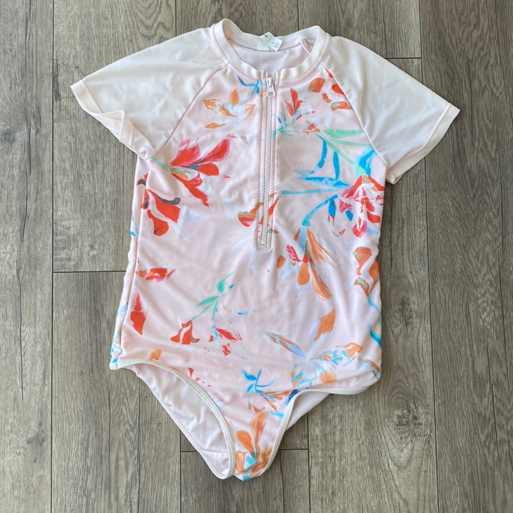 SZ L (10) ONE PIECE HALF ZIP S/S BATHING SUIT VERY GOOD COND